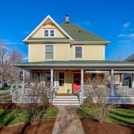 Harrison House Bed & Breakfast 네이퍼빌 외부 사진