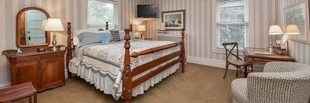 Harrison House Bed & Breakfast 네이퍼빌 외부 사진
