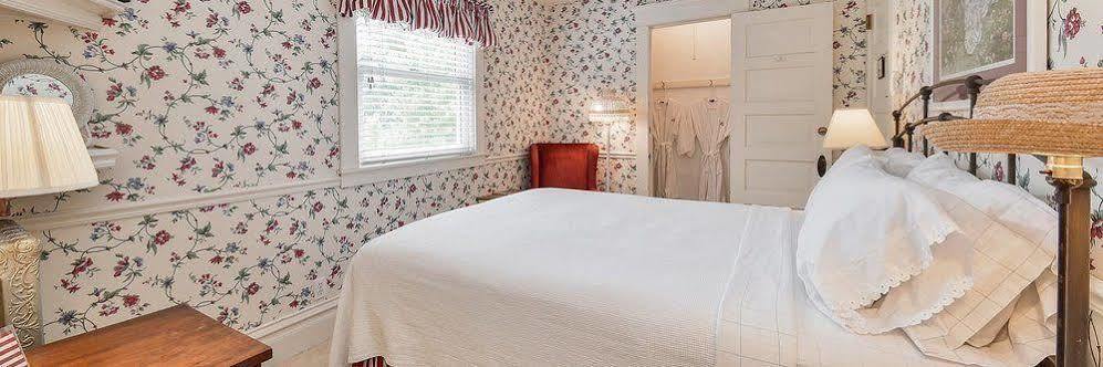 Harrison House Bed & Breakfast 네이퍼빌 외부 사진