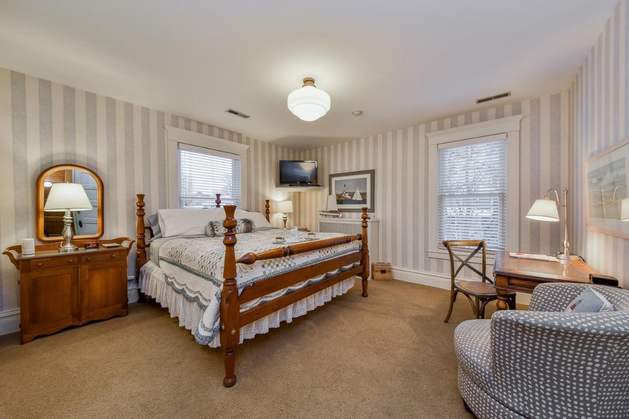 Harrison House Bed & Breakfast 네이퍼빌 객실 사진